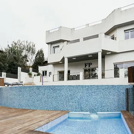 De Villa *