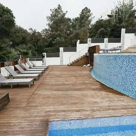 Villa De *